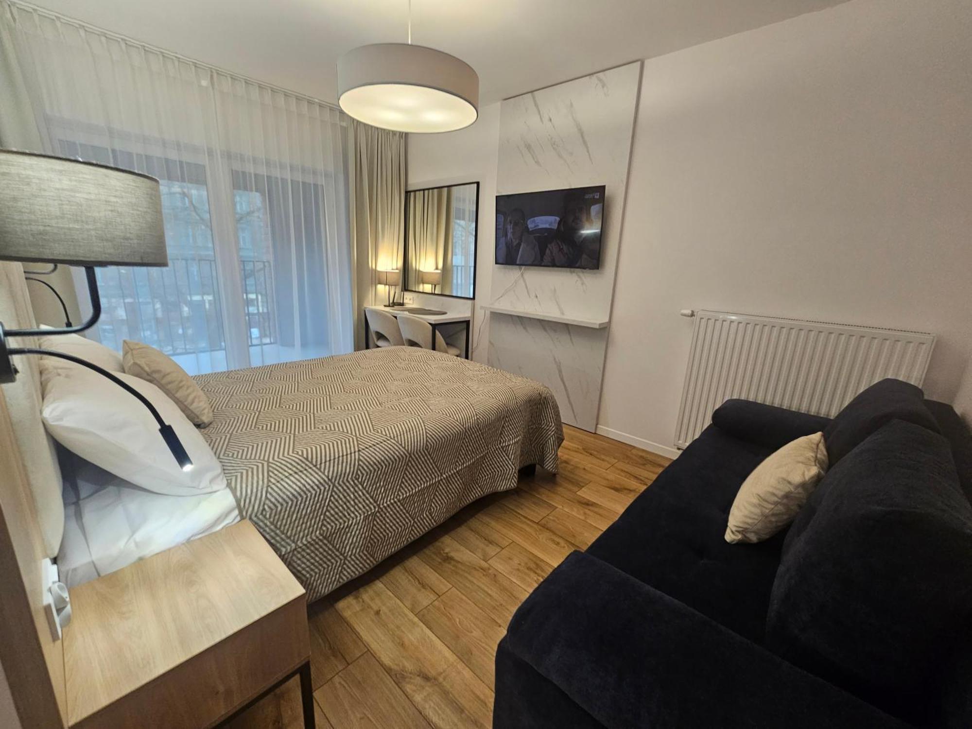 City Sense New Apartments - Main Station And City Center Breslavia Exterior foto