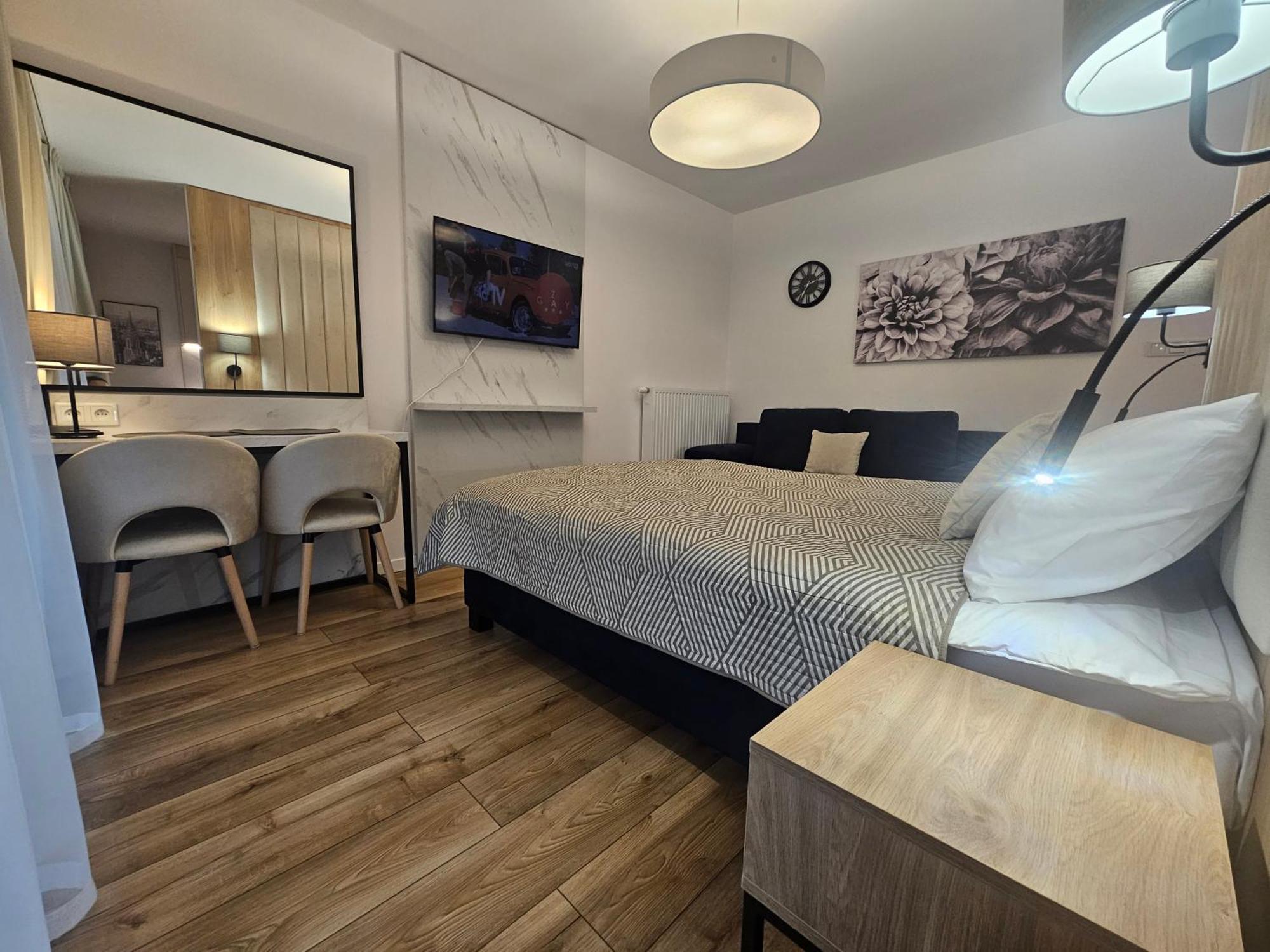 City Sense New Apartments - Main Station And City Center Breslavia Exterior foto