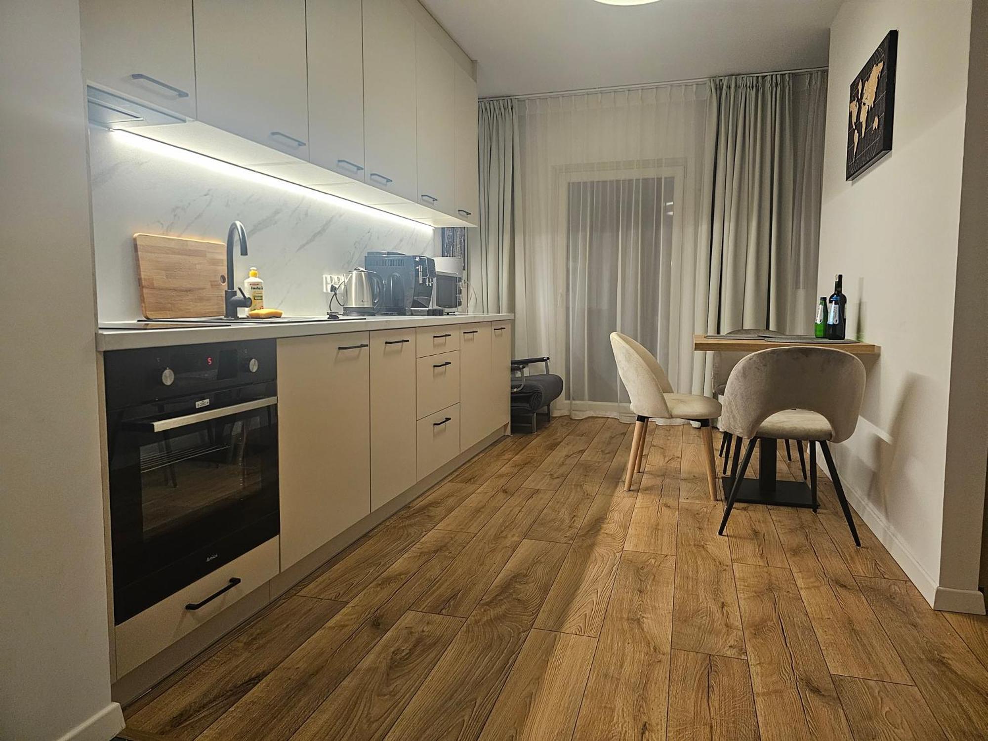 City Sense New Apartments - Main Station And City Center Breslavia Exterior foto