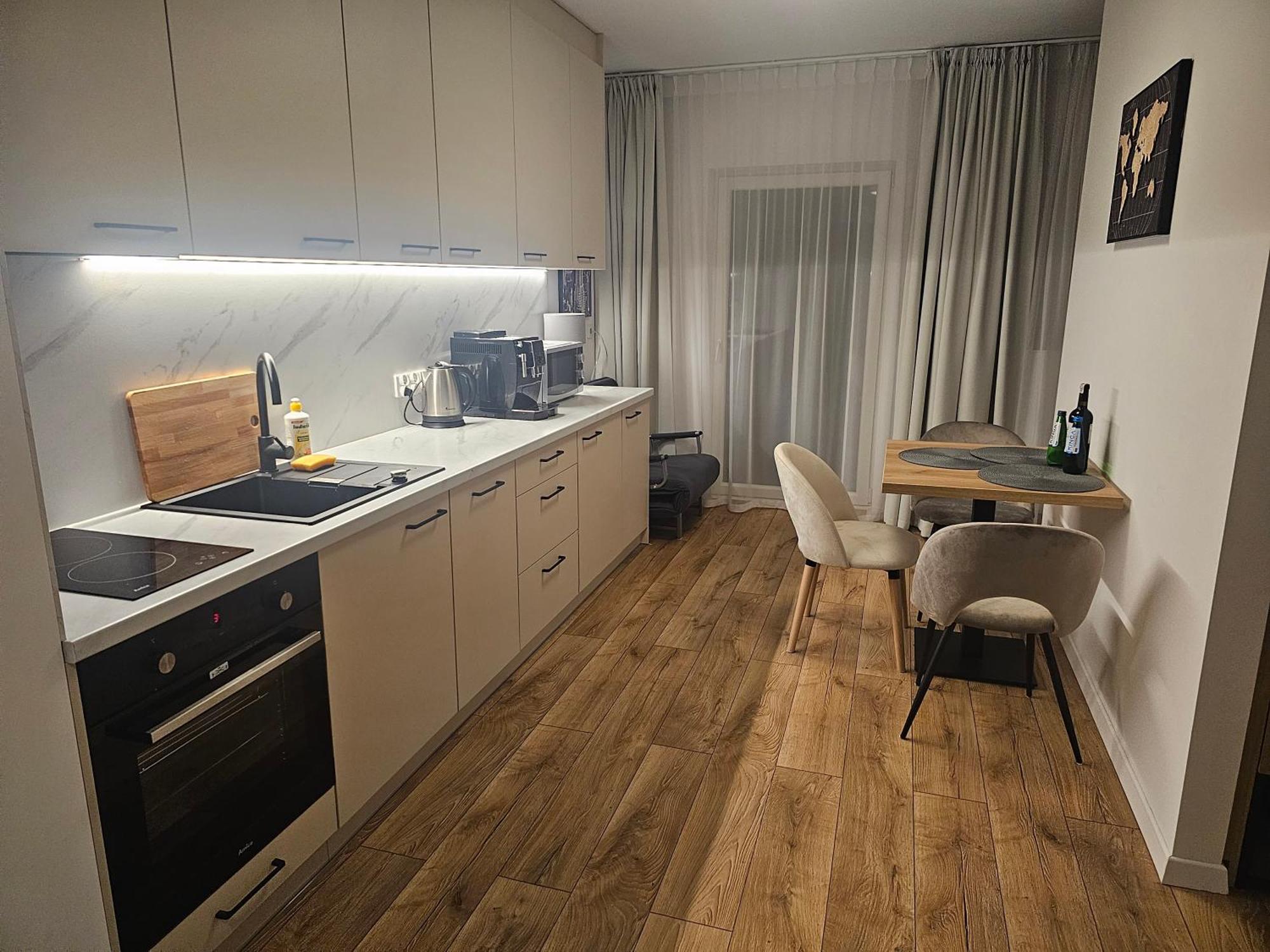 City Sense New Apartments - Main Station And City Center Breslavia Exterior foto