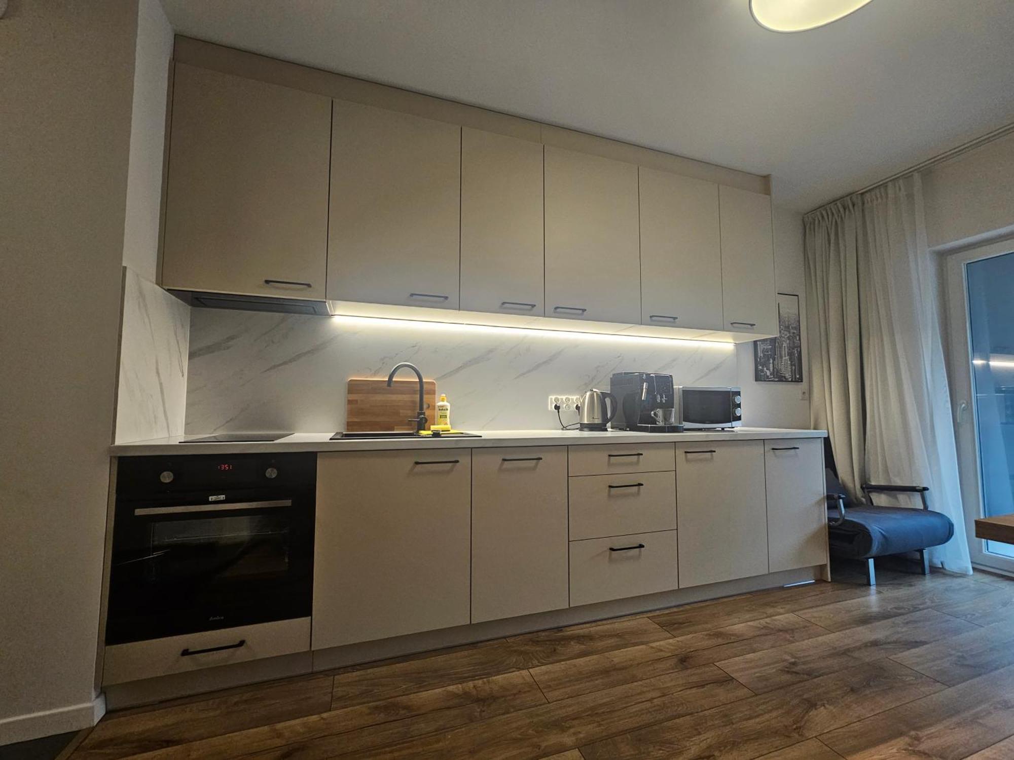 City Sense New Apartments - Main Station And City Center Breslavia Exterior foto
