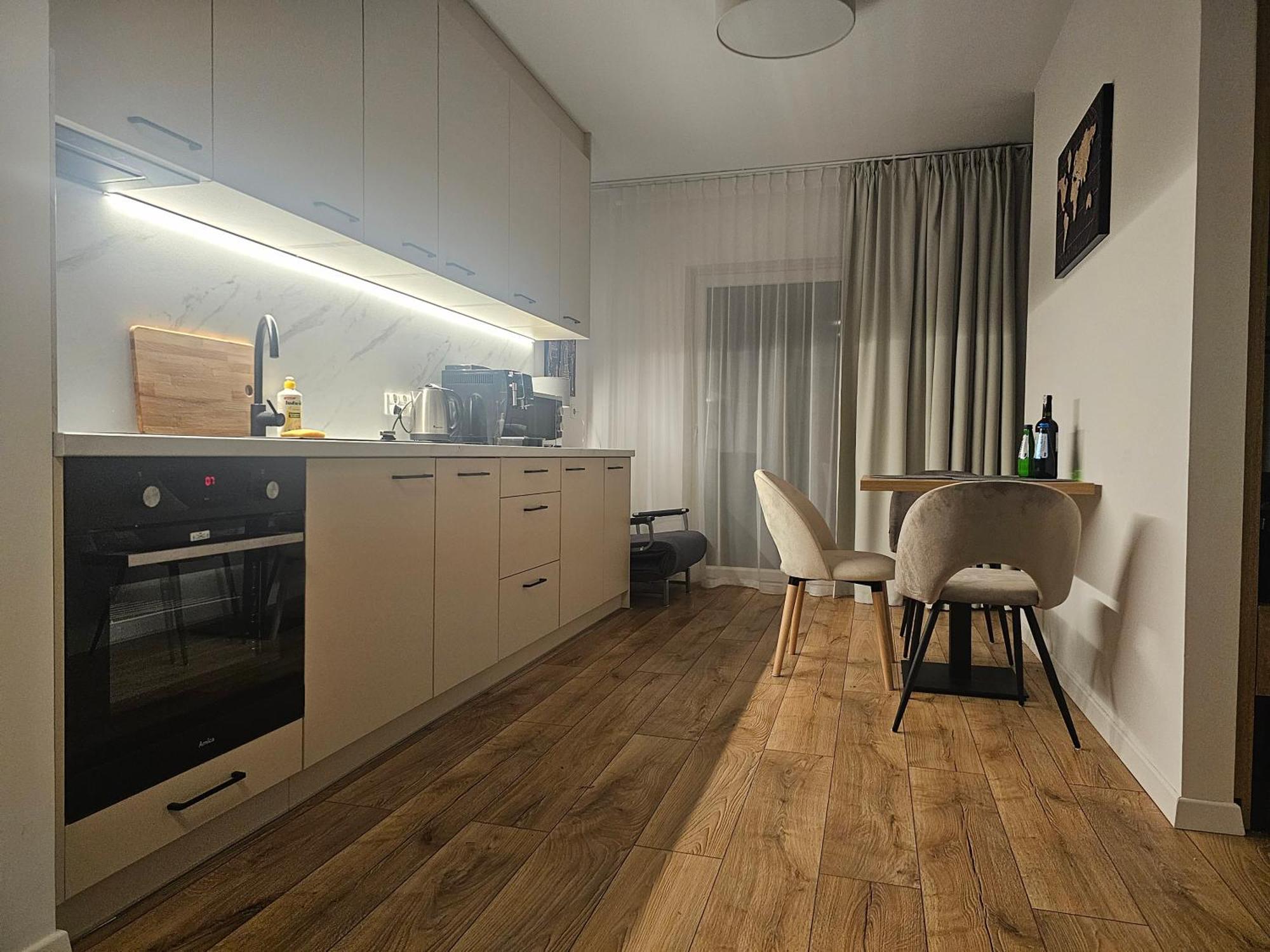 City Sense New Apartments - Main Station And City Center Breslavia Exterior foto