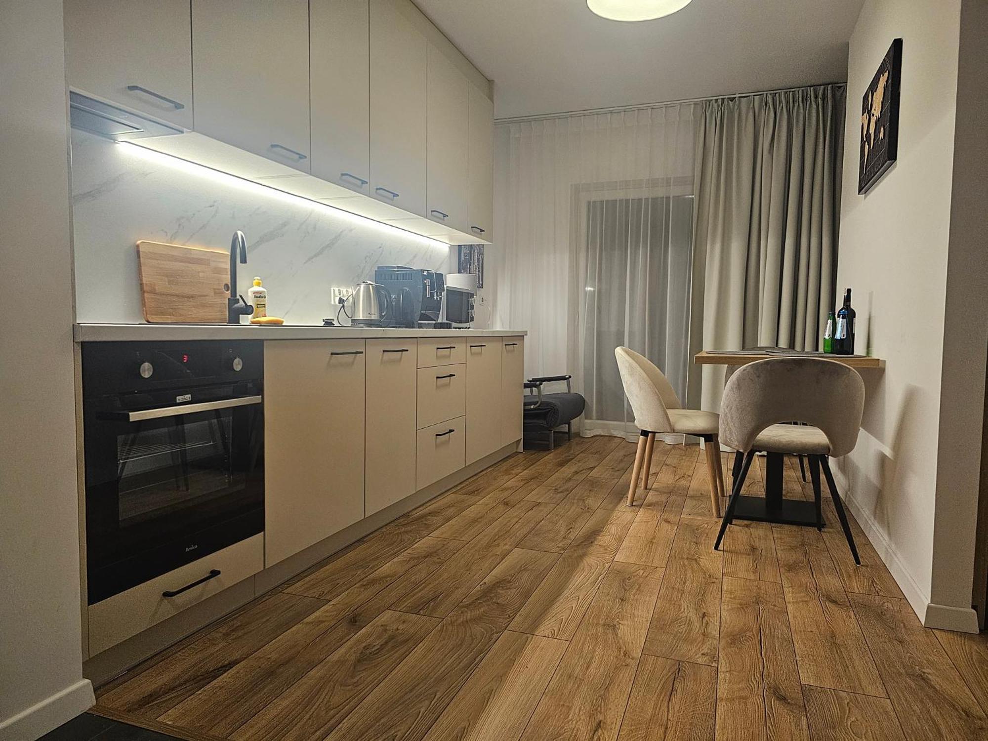 City Sense New Apartments - Main Station And City Center Breslavia Exterior foto