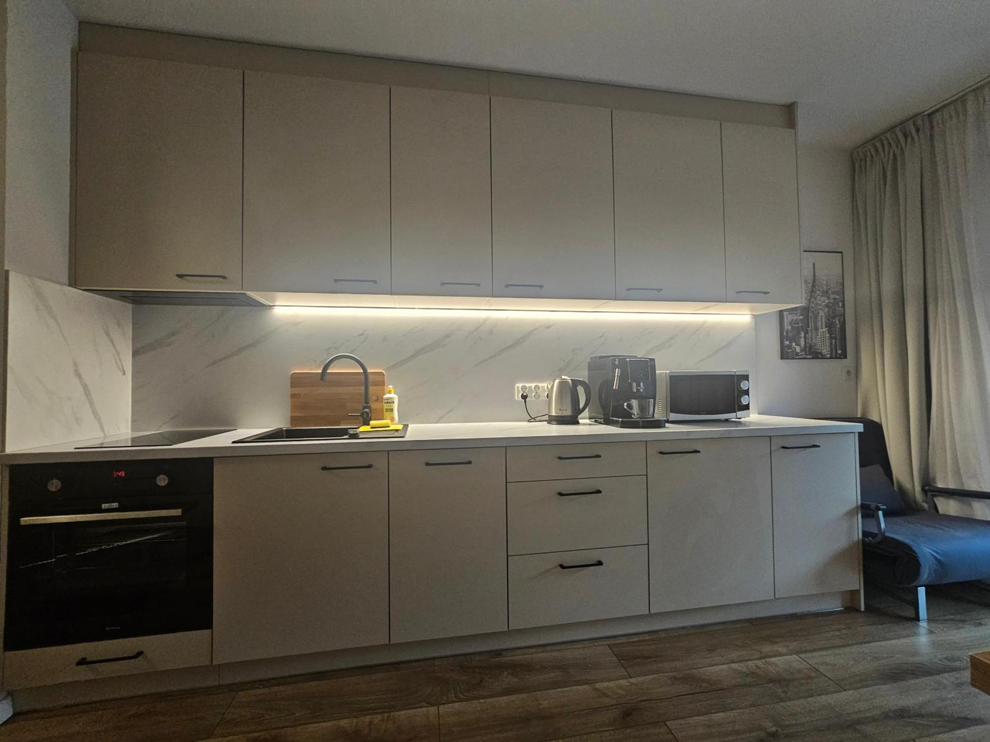 City Sense New Apartments - Main Station And City Center Breslavia Exterior foto