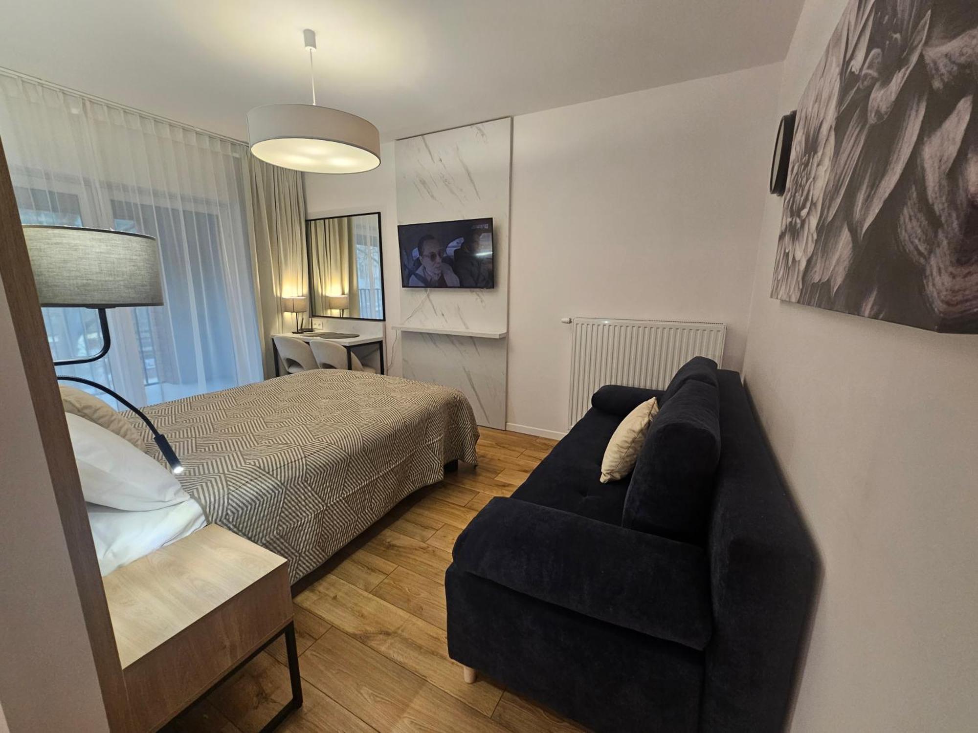 City Sense New Apartments - Main Station And City Center Breslavia Exterior foto