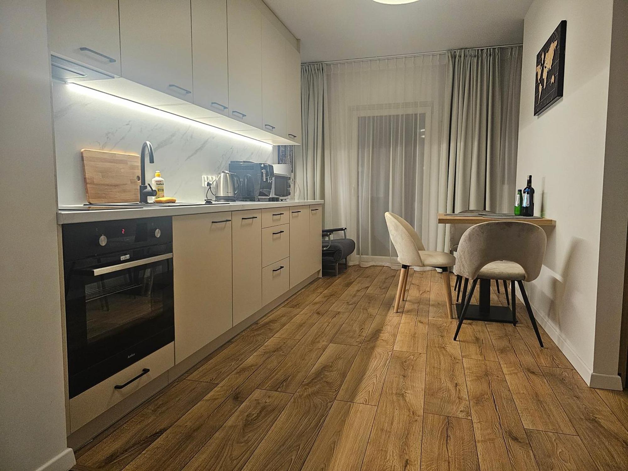 City Sense New Apartments - Main Station And City Center Breslavia Exterior foto